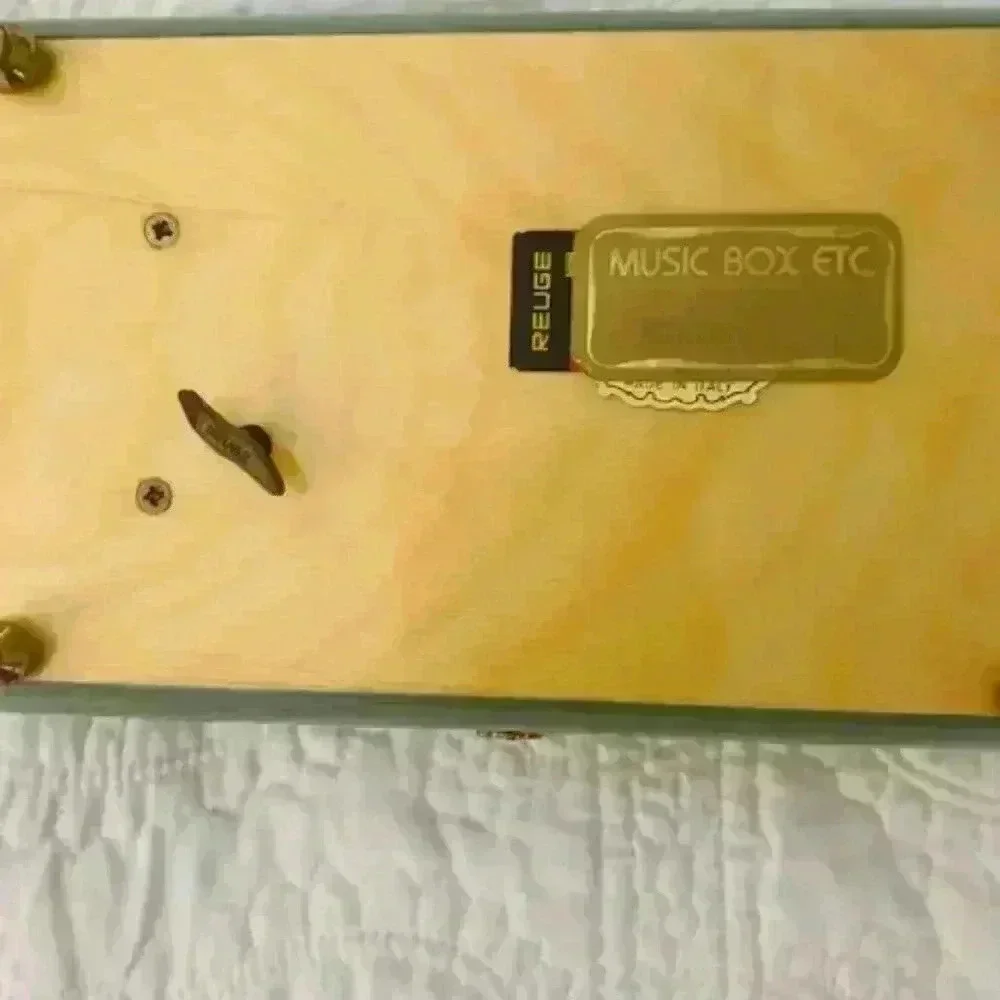 Jewelry Music Box Made in Italy by Reuge
